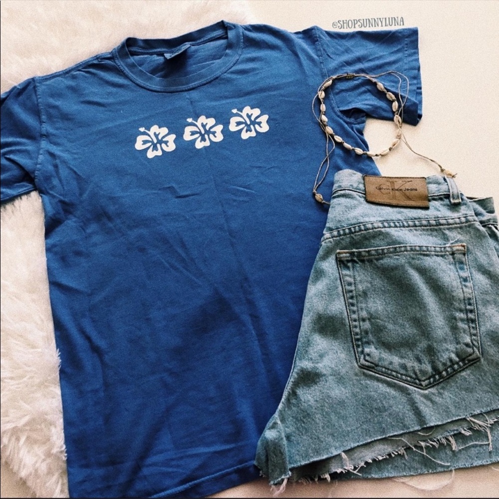 Hawaiian Flower Comfort Color T-shirt